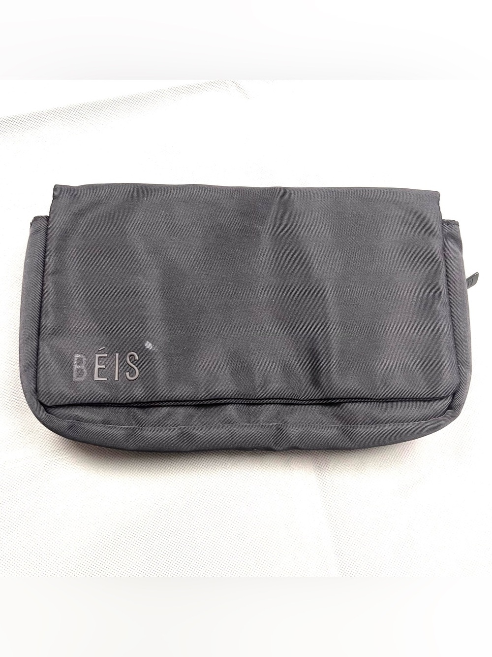 BEIS Magnetic Close Clutch Black Zip